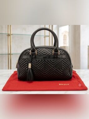 BALLY Melenina Vintage Boston Bag - Black Leather